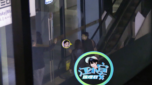 #欧阳娜娜安雨同回小区#最近，欧阳娜娜与男友安雨多次被拍到一同出入小区。无论是深