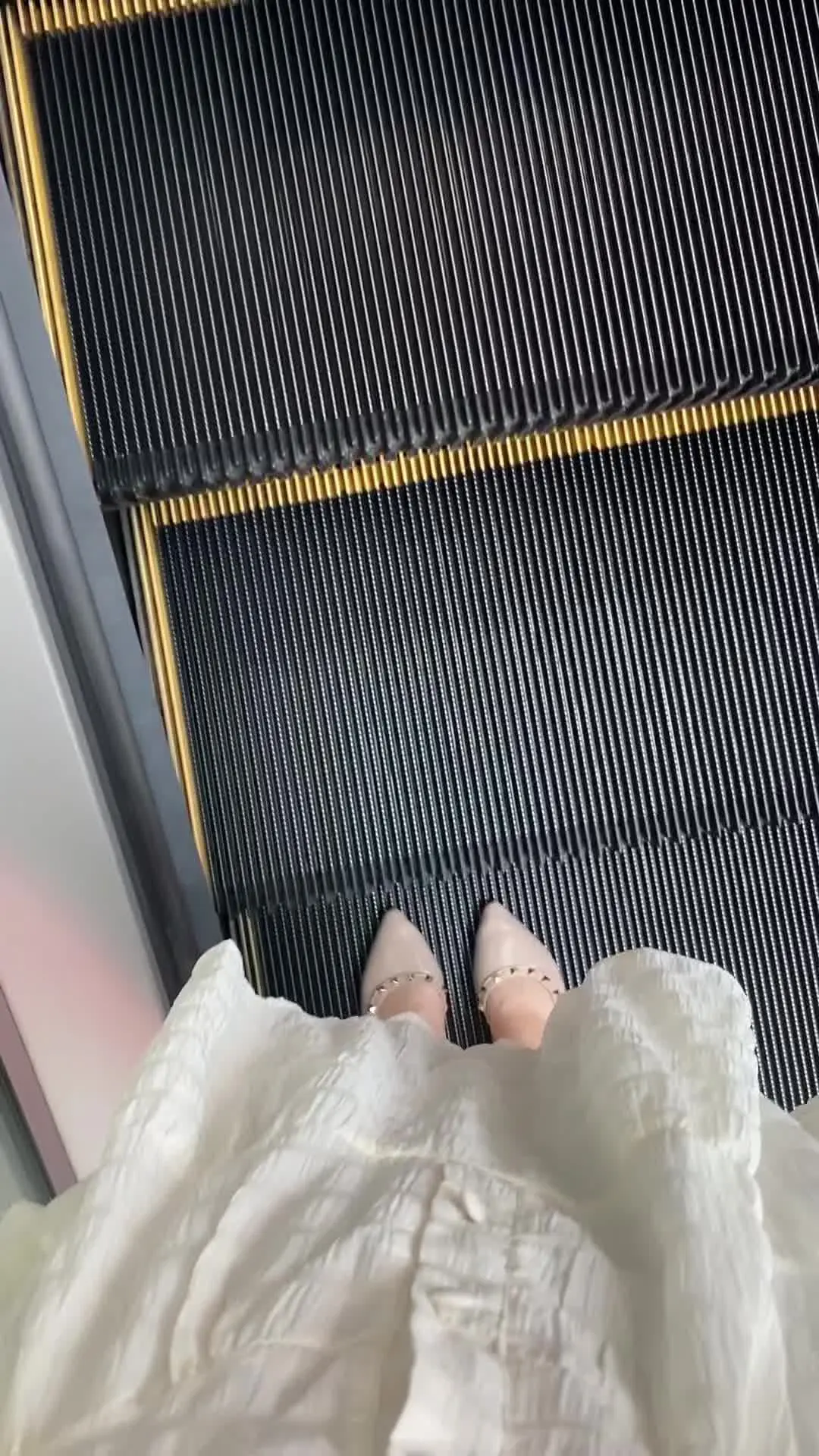 我跟你讲 我最近. 甜妹