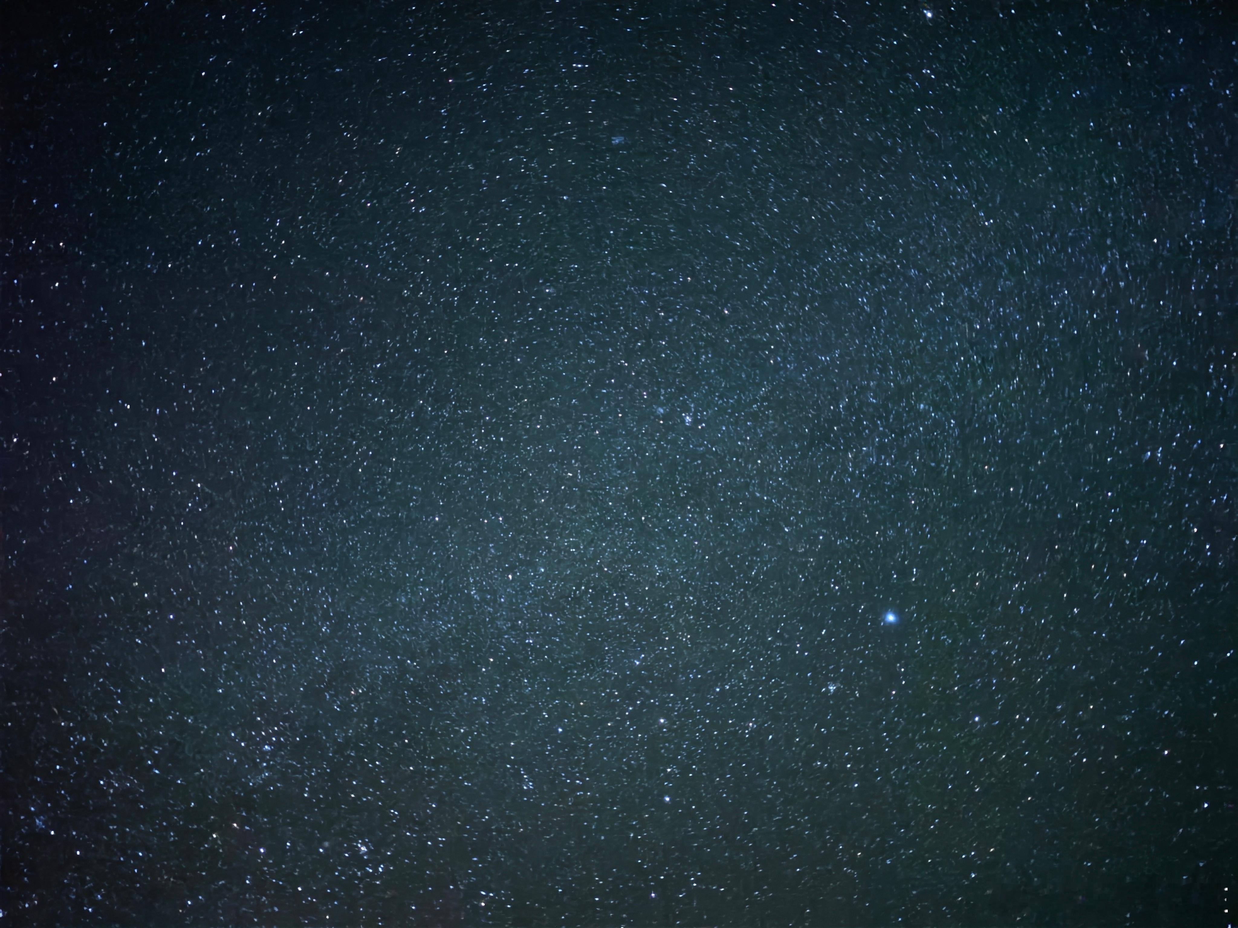 不睡觉就为了这银河 vivo居然拍这么好送给你们我的日常plog星空 甘孜·铁匠