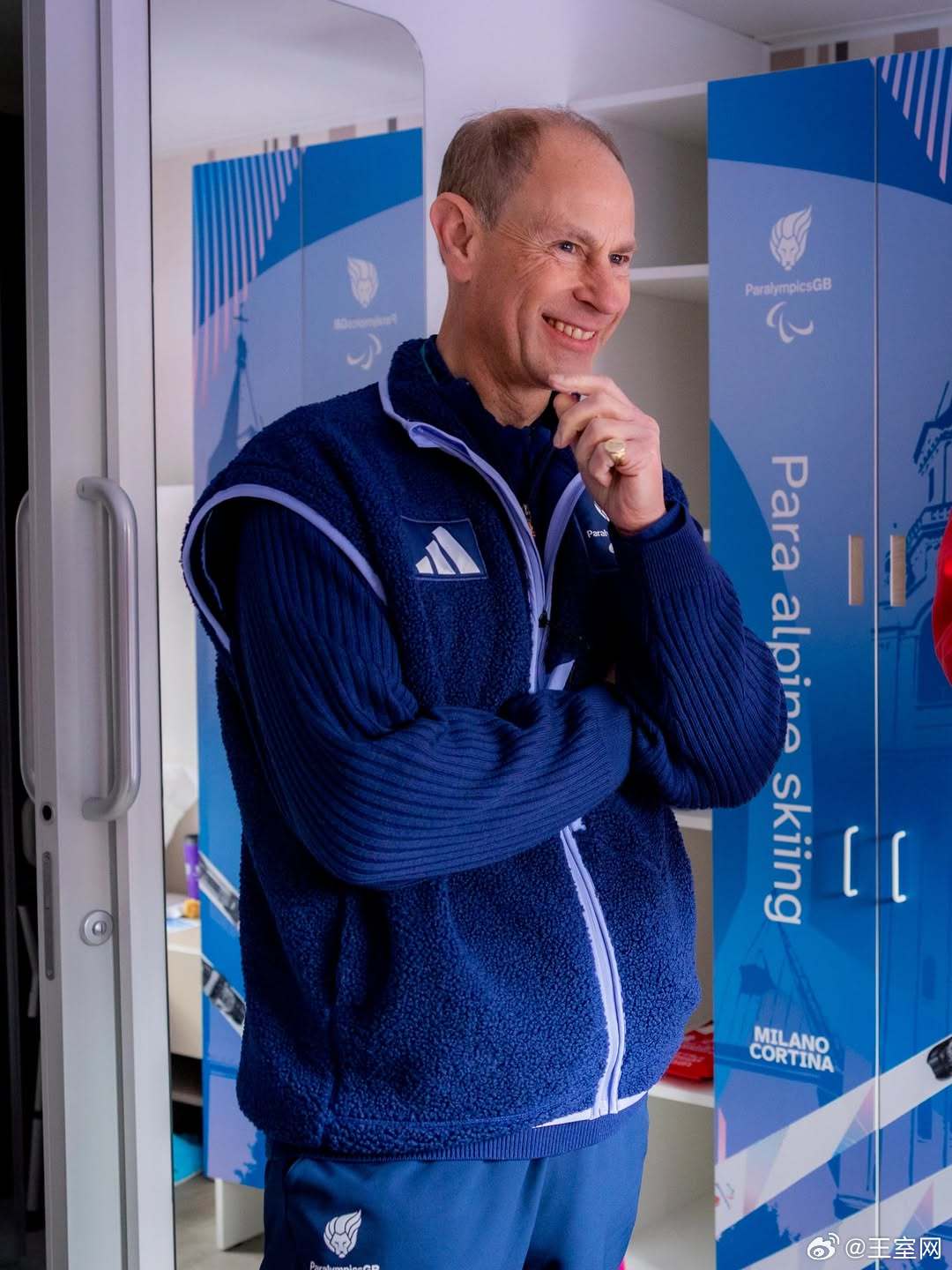 英国王室🇬🇧3月9日，爱丁堡公爵爱德华王子和公爵夫人索菲在意大利米兰支持冬奥