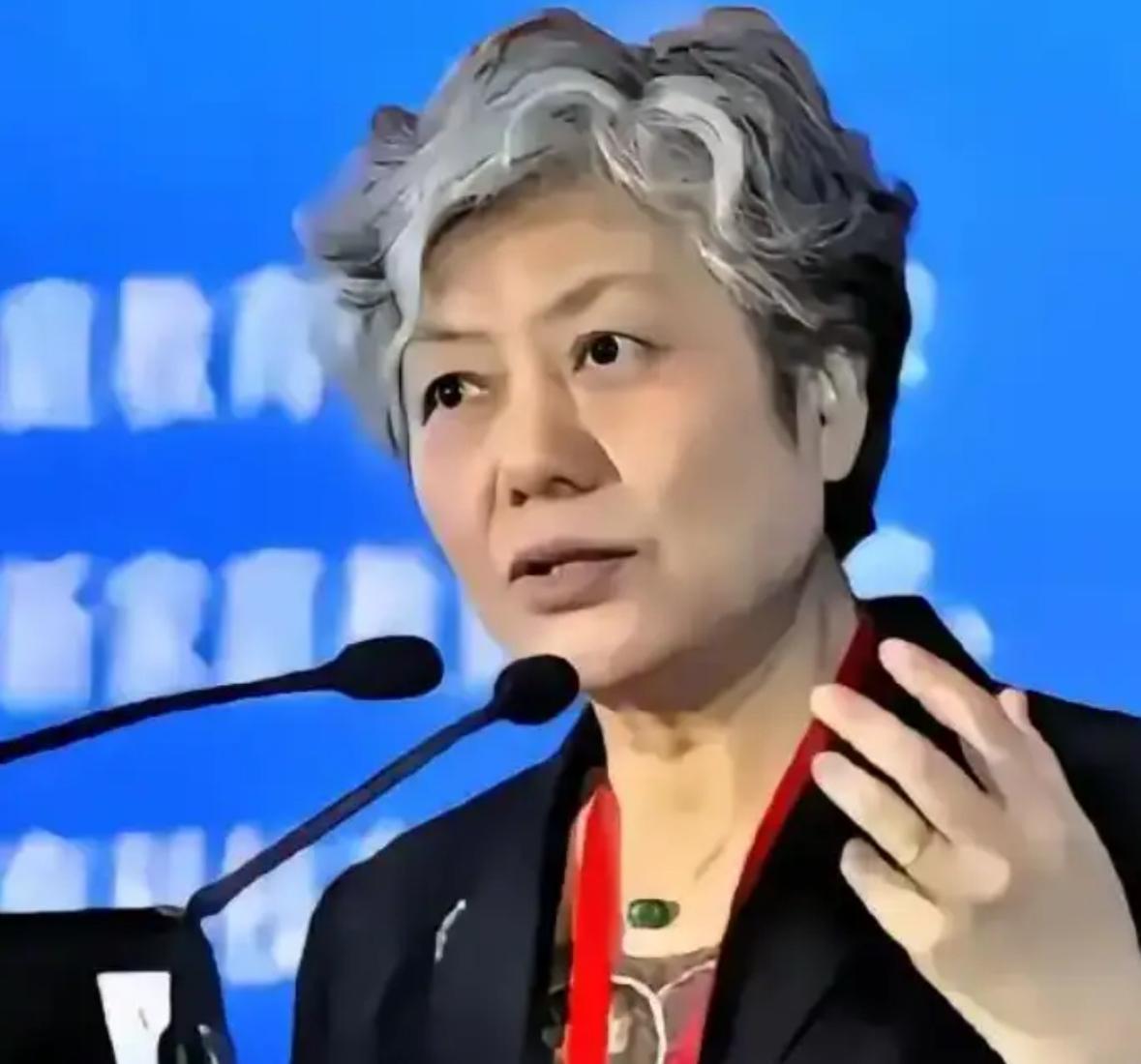 “不能判刑，那就高额罚款！”中国人民公安大学李玫瑾教授建议：凡是扶了老人被要求天