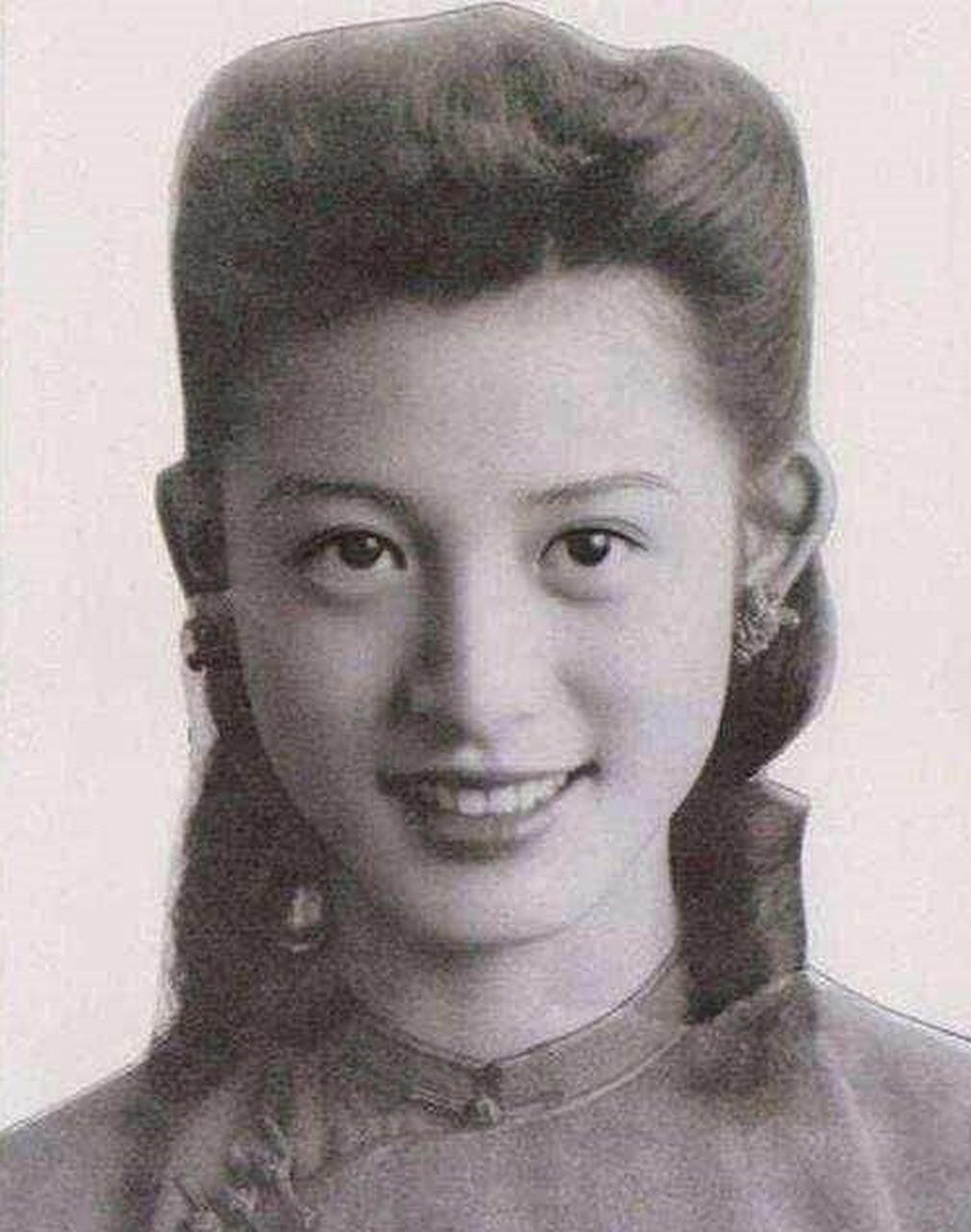 1919年，61岁的康有为娶了18岁的张光，几年后，康有为的身体就不行了。于是他