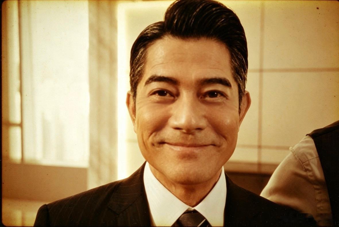 吴彦祖拍的寒战天团吴彦祖镜头下的港圈影帝 这几张图看完只想说，港圈影帝的帅，还是