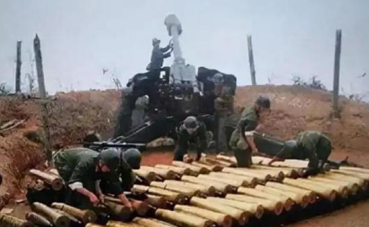 普京曾说过，中越712炮战之后，没哪个国家再敢小瞧中国。因为那场战斗的火力让所有