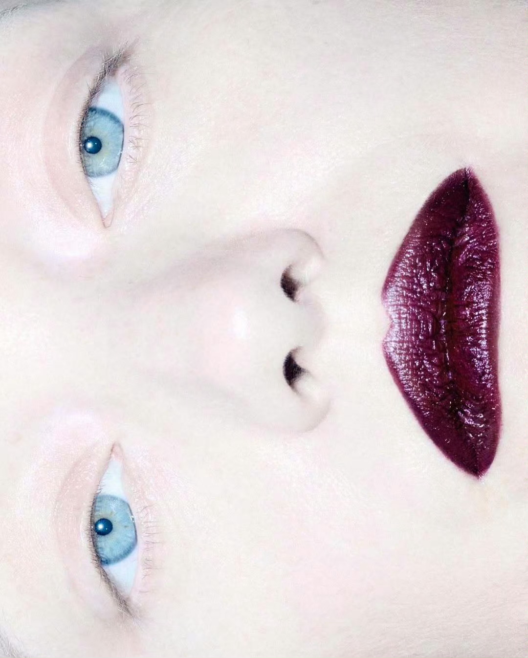 Gemma Ward for CHANEL Rouge Noir Makeup 