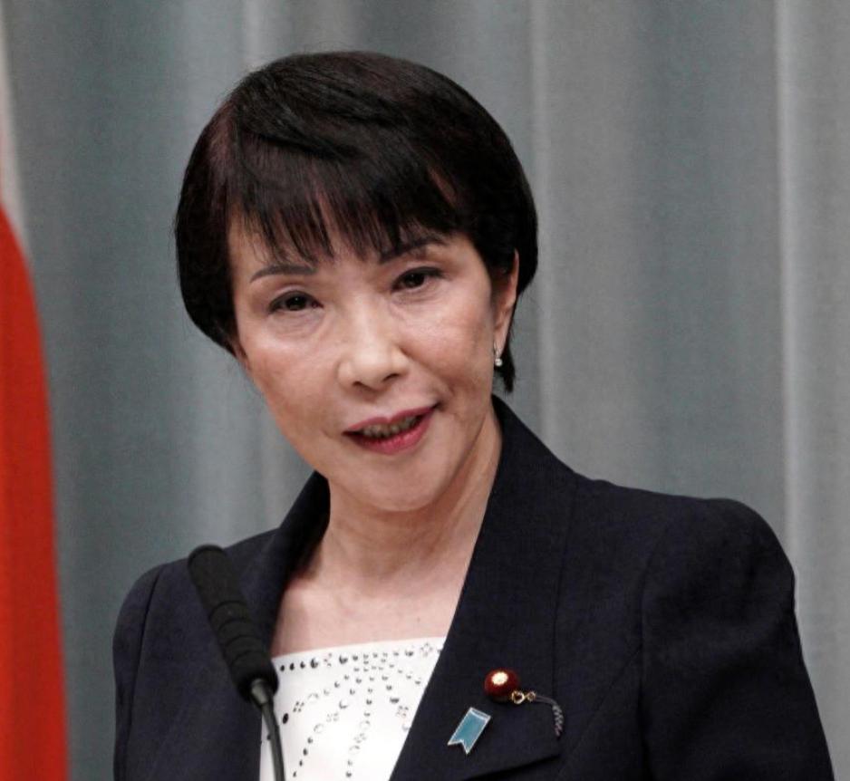 /既然不想让中国军队登陆，那就永远别指望有一艘油轮能靠岸！日本似乎忘了自己是一个