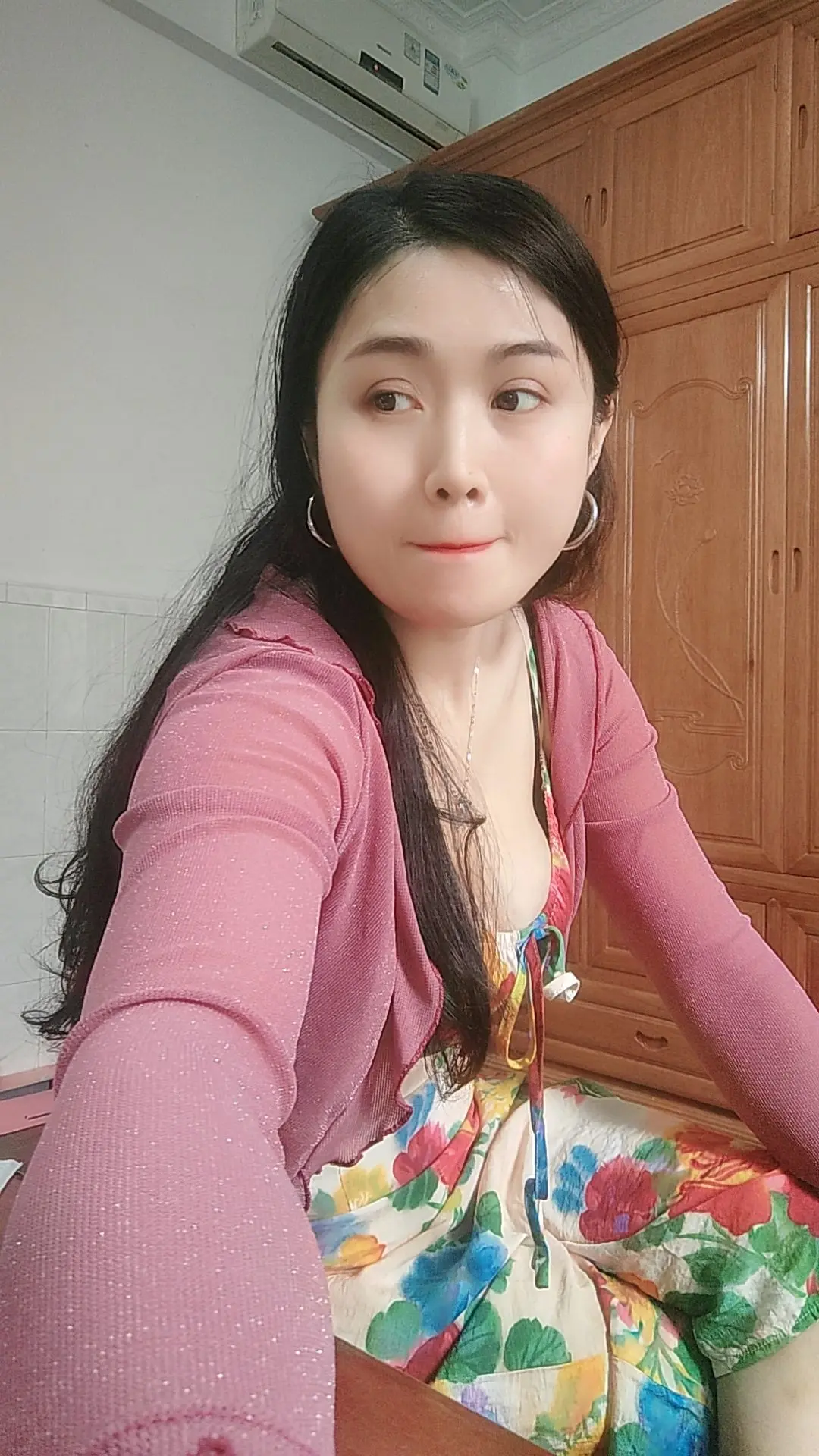 幸福不属于富人，也不属于穷人，而是属于知足的人…