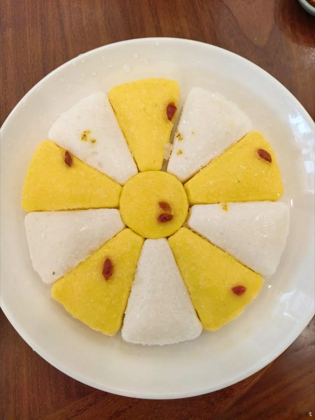 节前剧本出炉了！三大指数探底中，沪指现跌0.72%，个股上涨1400多家，又是挨