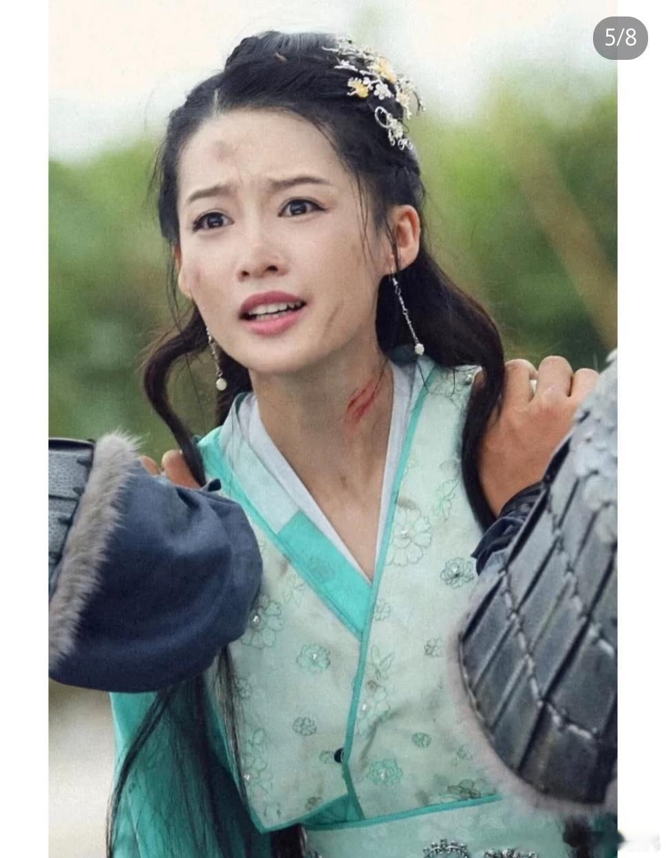 李沁夏梦两版淳儿意难平李沁冰湖这部剧因为李沁和夏梦两版淳儿更精彩了，两版都各有魅