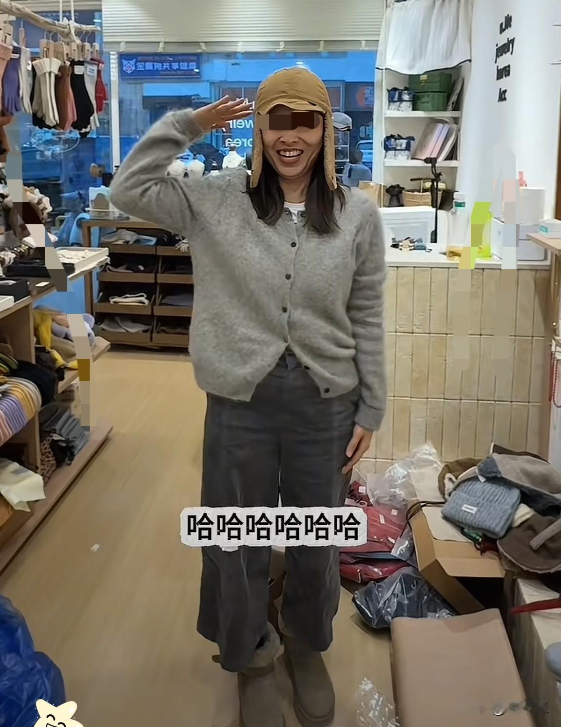 “这谁受得了”！女子开了一家帽子店，有顶帽子2年都没卖出去，她一开始还以为帽子有