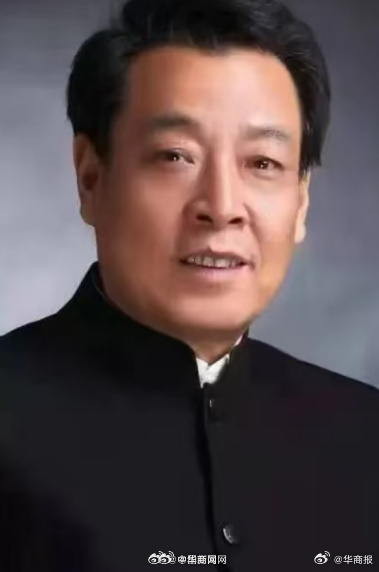 【#演员张治中去世# 】6月7日，记者获悉，曾在94版《三国演义》中饰演马谡、9