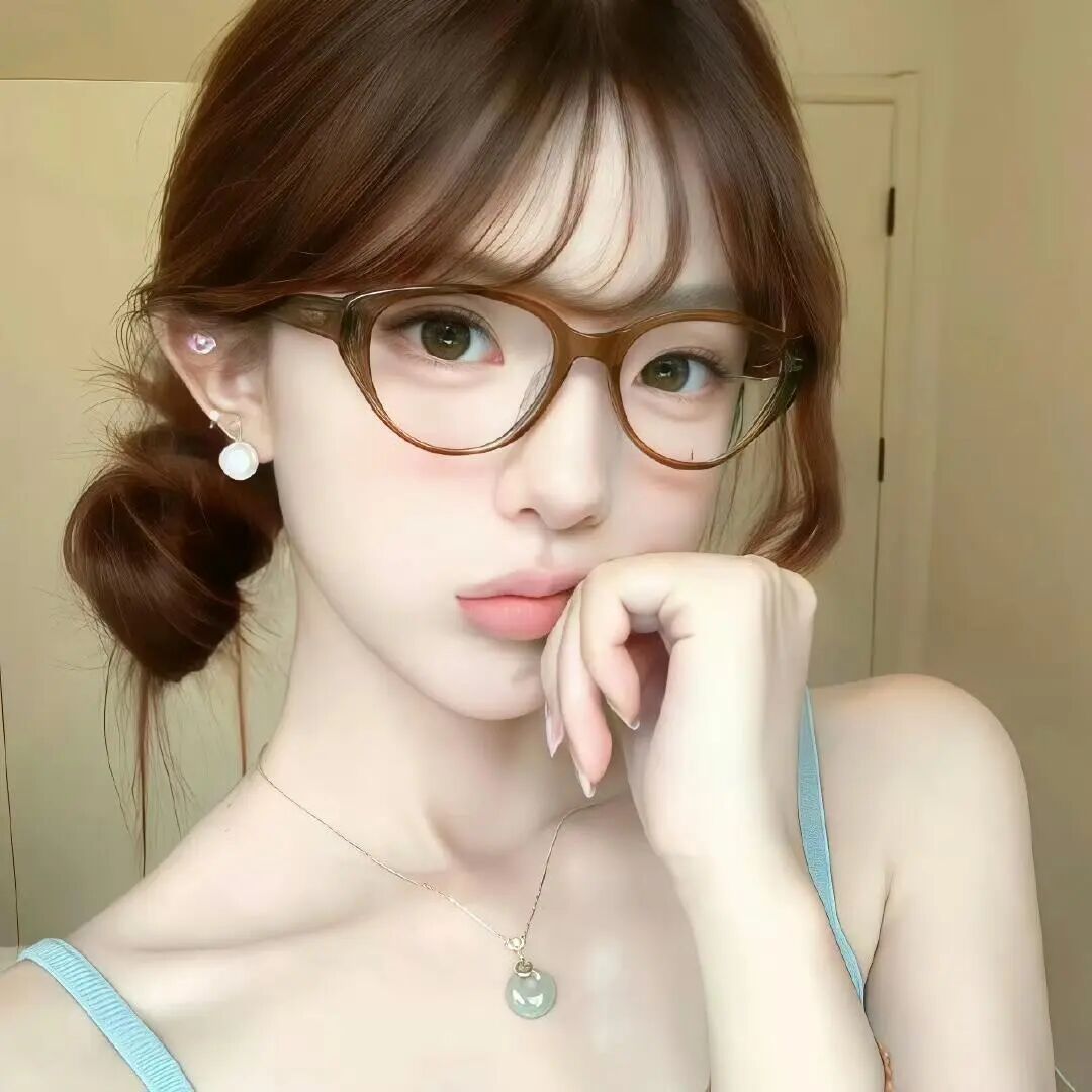 𝙎𝙝𝙖𝙧𝙚丨头像+背景图°★要在阳光下炙热的生长 ☆.WeChat丨女