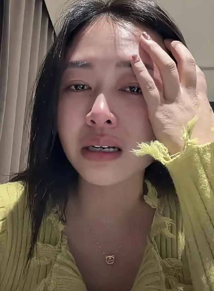 男人没有几个洗碗的，女人买个洗碗机怎么了？也没有浪费钱，没收入怎么了？在家带娃，