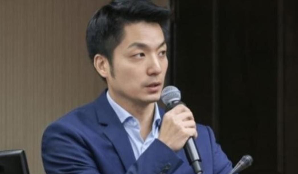 台北市市长蒋万安曾宣称，如果大陆继续在台海进行军机绕台和军演的话，他就要停掉 双