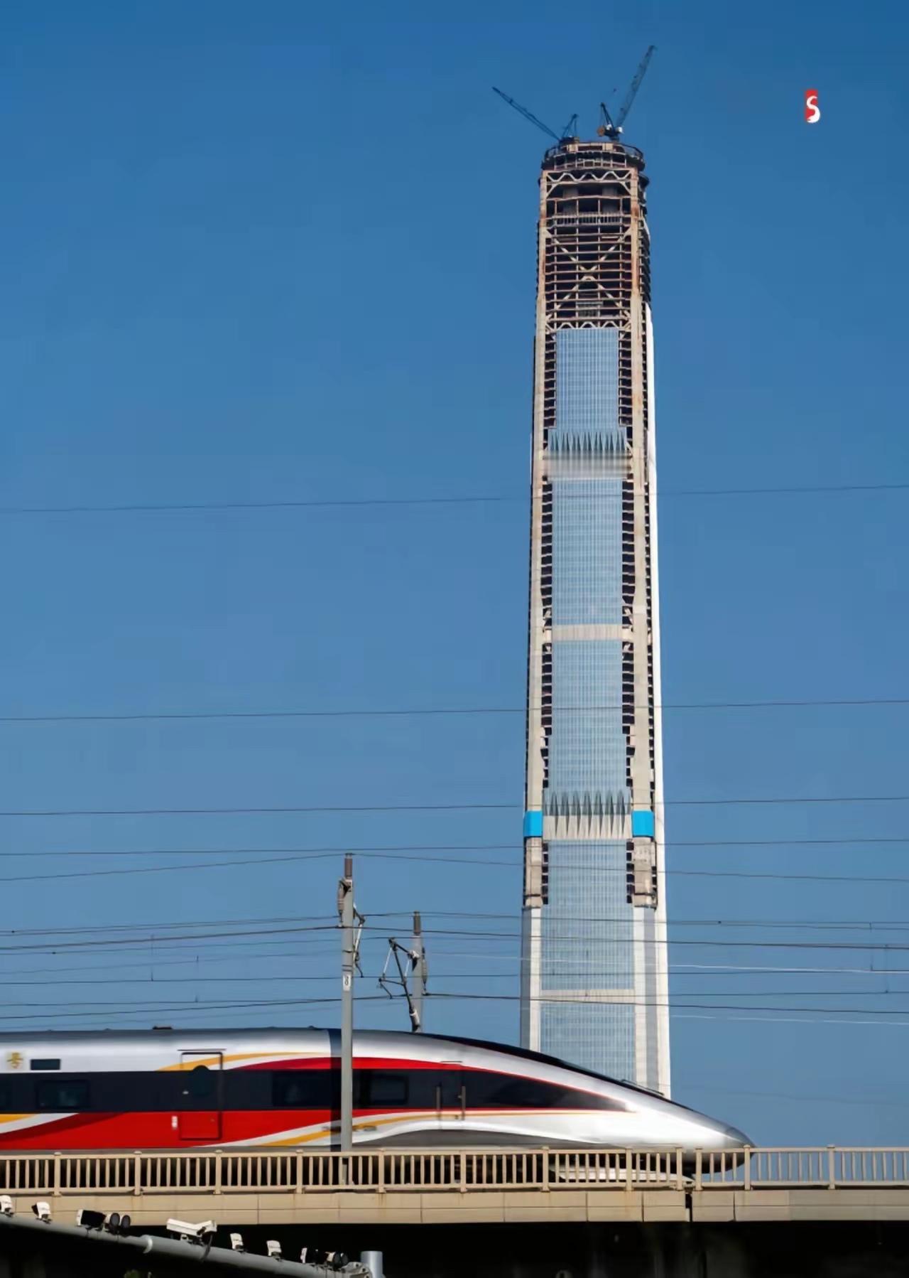 谁看傻了！天津那座烂尾近十年的117大厦，居然被一家刚成立9天的公司拍下了！
