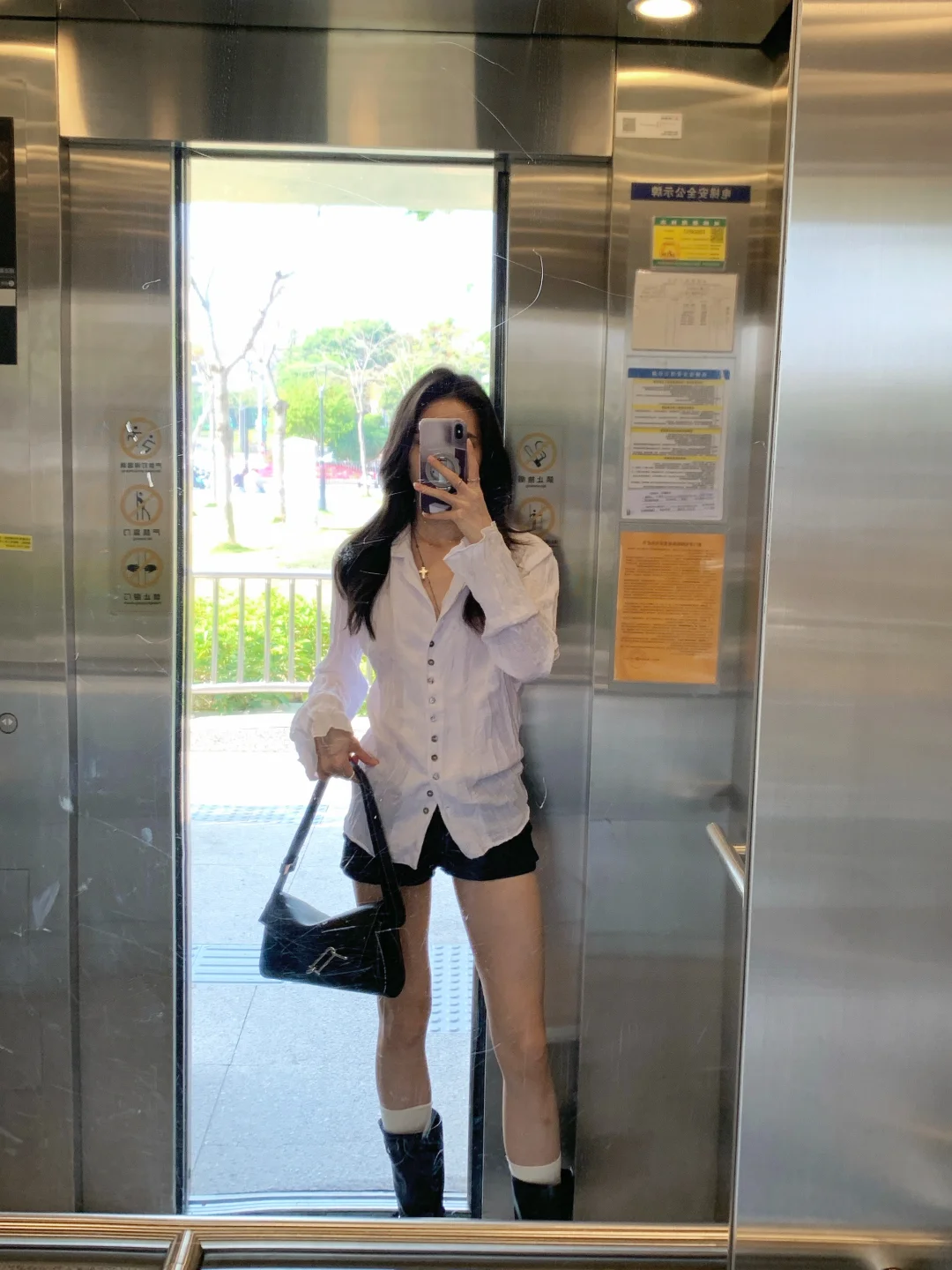 电梯检阅｜干净衬衫控的胶囊衣橱