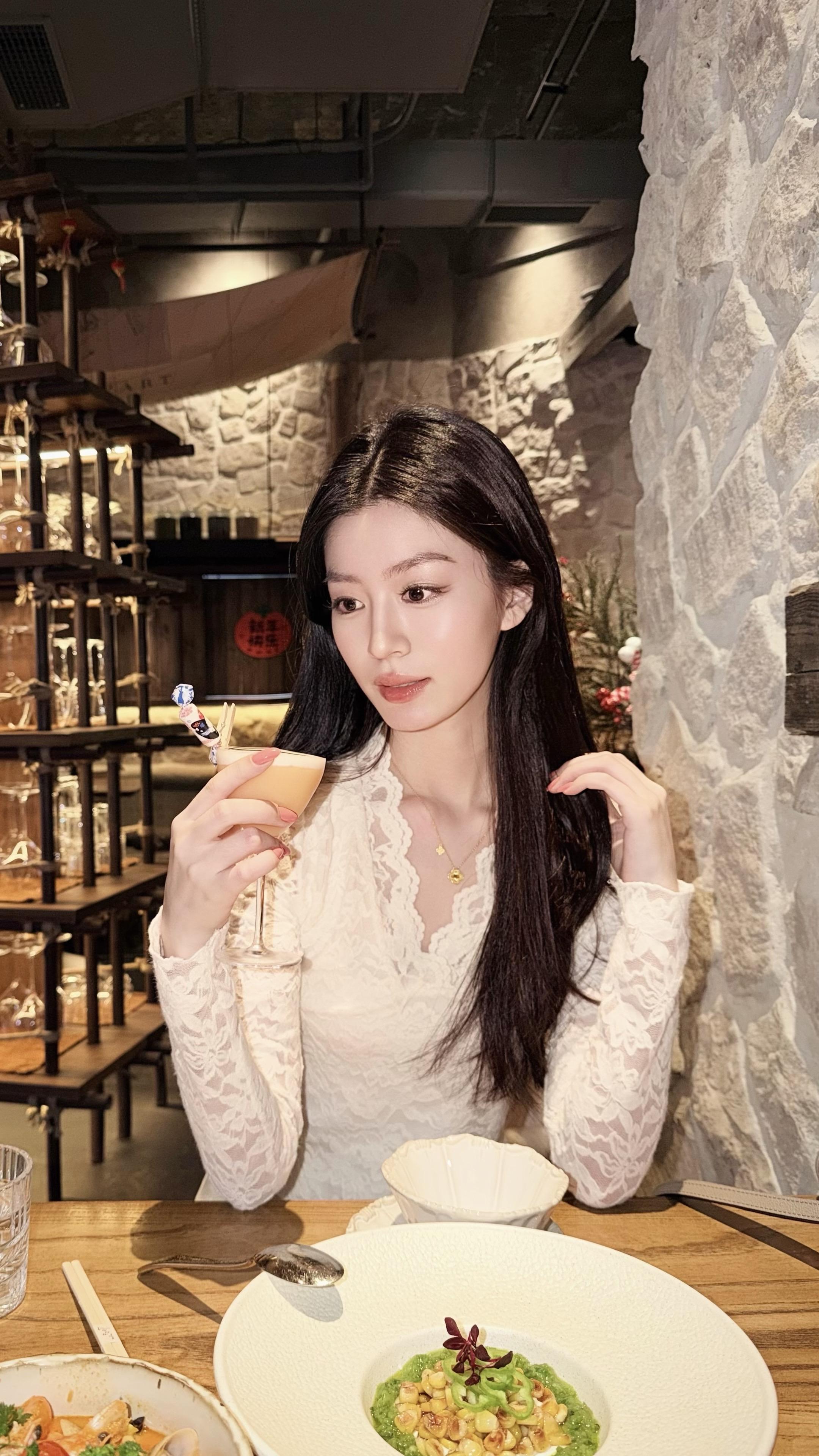 发达了都知道要找漂亮的，我漂亮当然找发达的呀