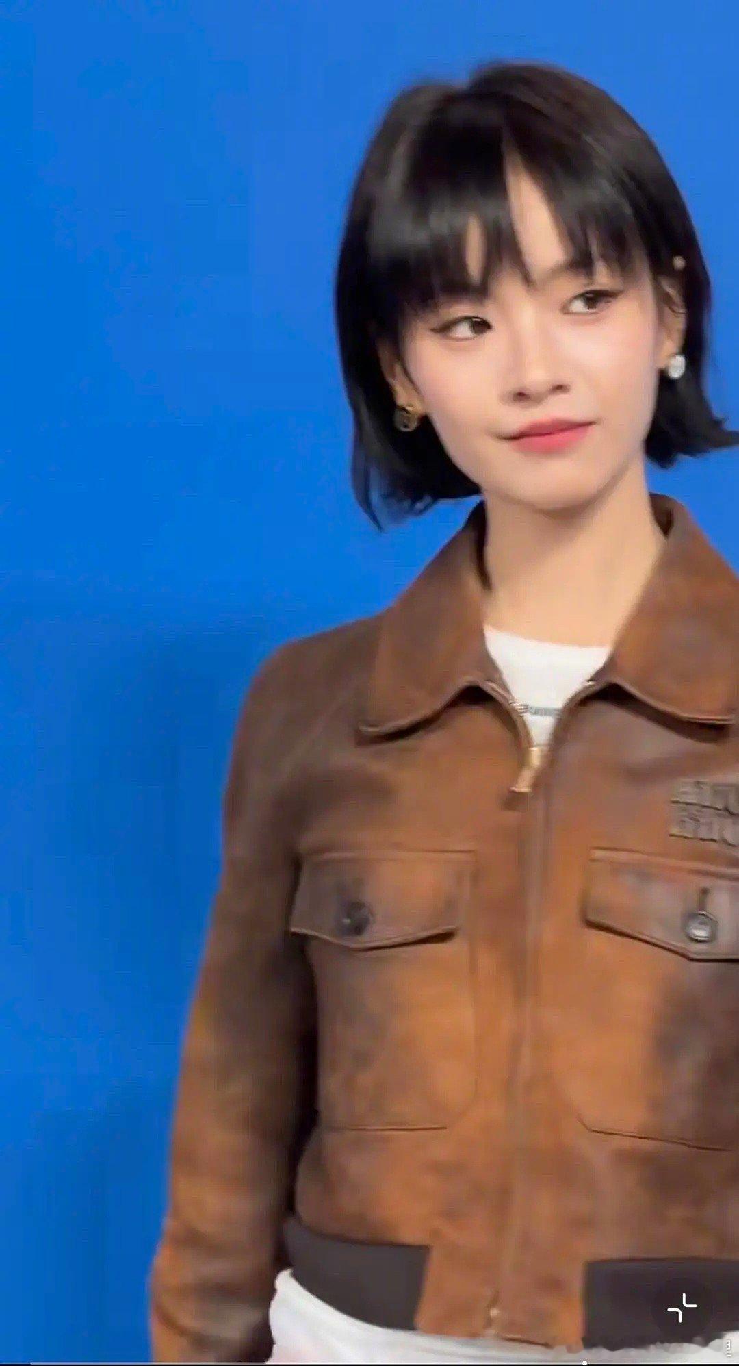 李庚希miumiu出图，品牌表现力如何？ ​​​