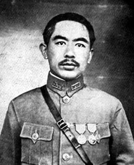 1943年毛泽民被盛世才杀害，盛世才逃往台湾后得知岳父一家十一口被灭门，案发现场
