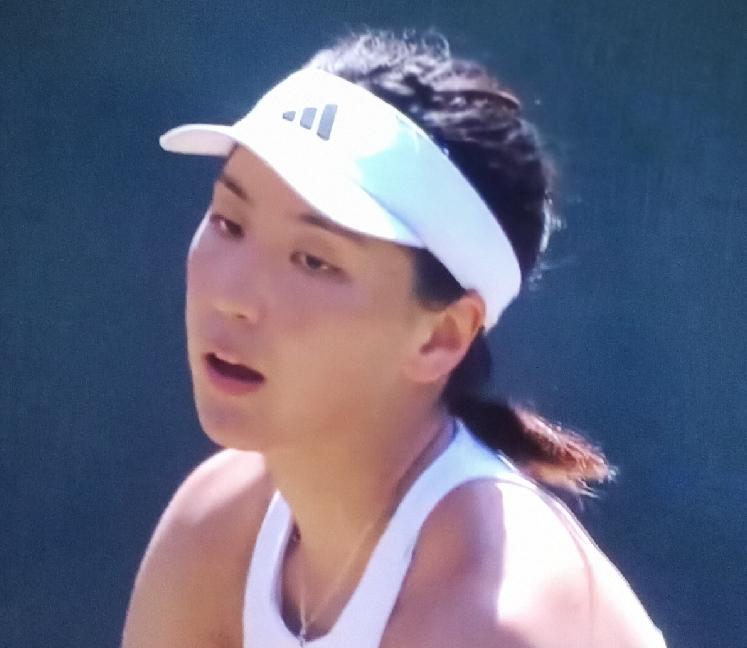 遗憾折戟半决赛！王欣瑜两盘不敌大坂直美，止步巴特洪堡单打四强！
       北