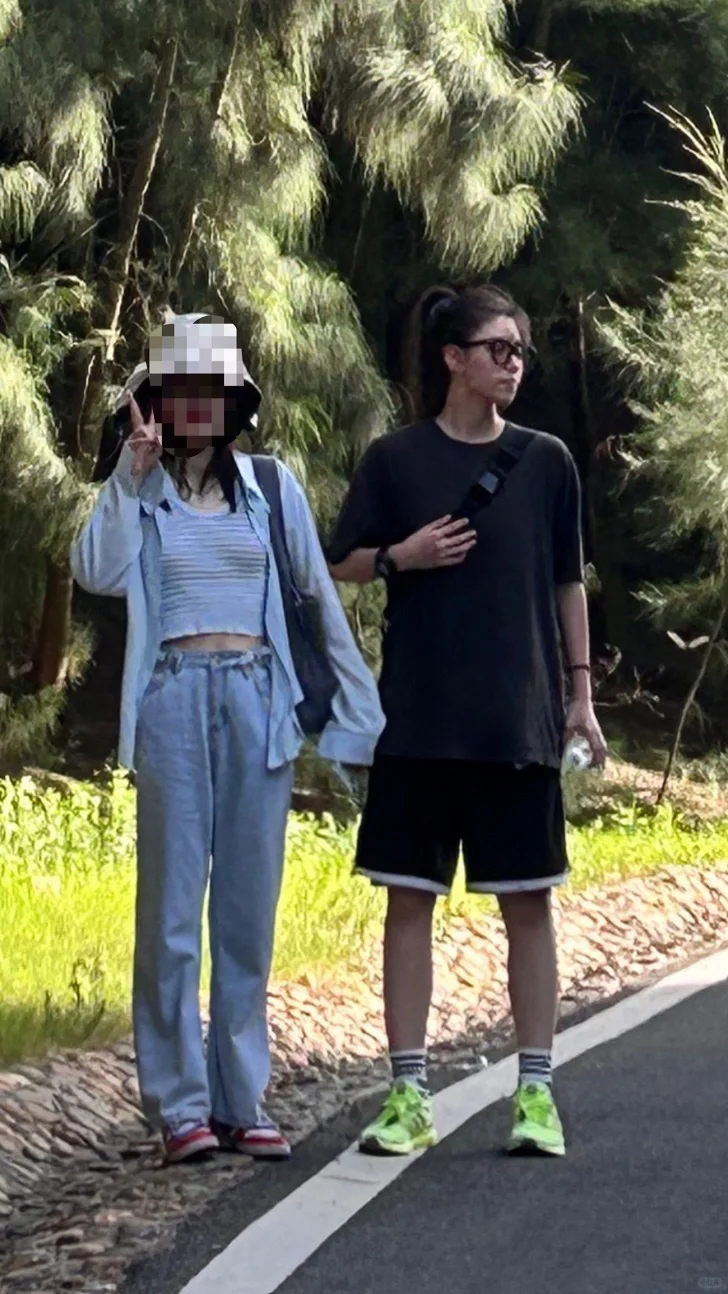 求改造之每天穿的像体育老师。。