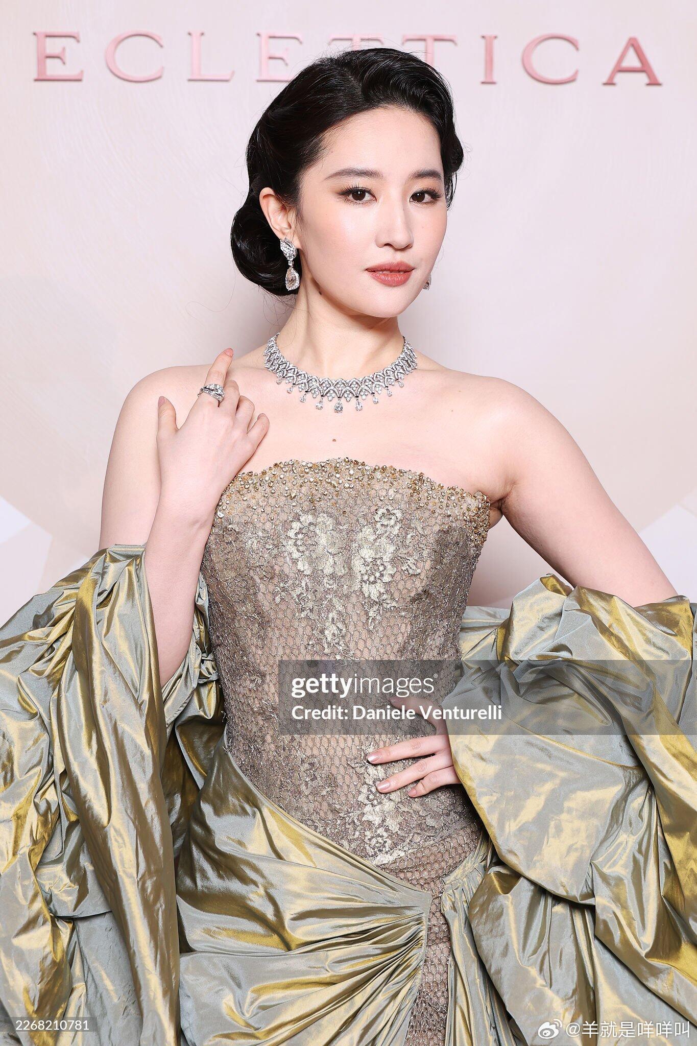 刘亦菲宝格丽G社生图刘亦菲 宝格丽女王