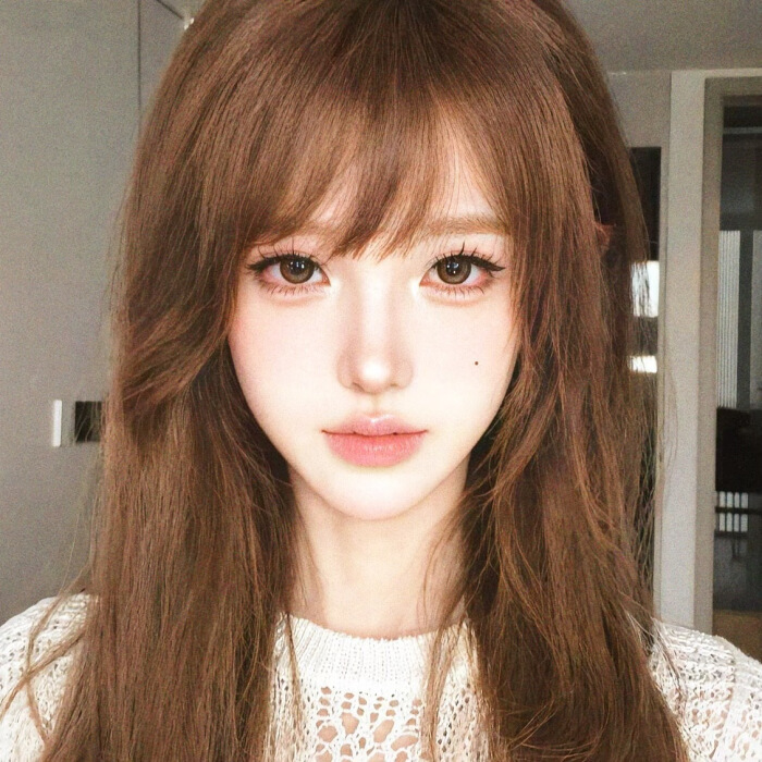 一个很哇塞的女生头像｜无水印高清 