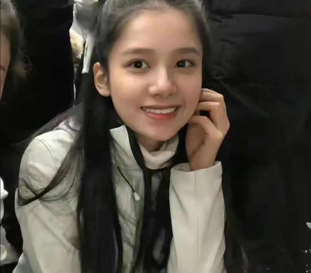 素人时期的张婧仪，谁当星探都能发现她 