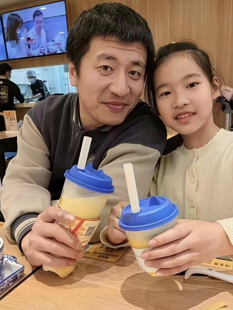 别担心了!即便张雪峰中年去世，他11岁的女儿依然可以过好这一生。

张雪峰42岁