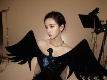 陈都灵60年代摩登女郎 时尚生命力！陈都灵60年代摩登女郎的生命力很唯美，无声的