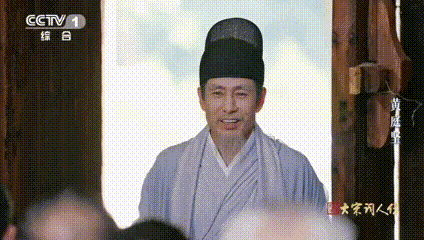 撒贝宁为980岁老人办生日会 刚和同事聊起这个节目，我们都觉得撒贝宁太会设计了。