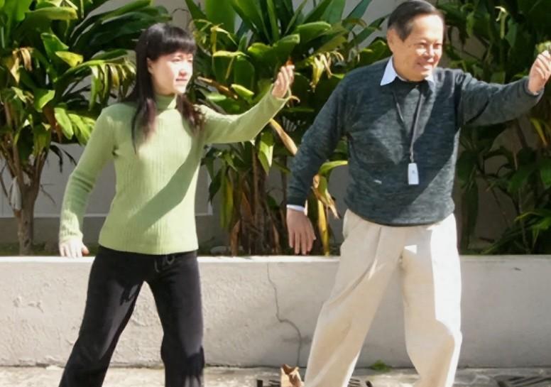 别的不说，光凭杨振宁活到百岁高寿这一点，就足以证明翁帆是个好人、好女人、好妻子！