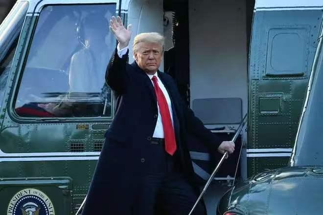 有一点是毋庸置疑的，特朗普大概率会成为美国历史上，最为失败的总统之一。

谁能想