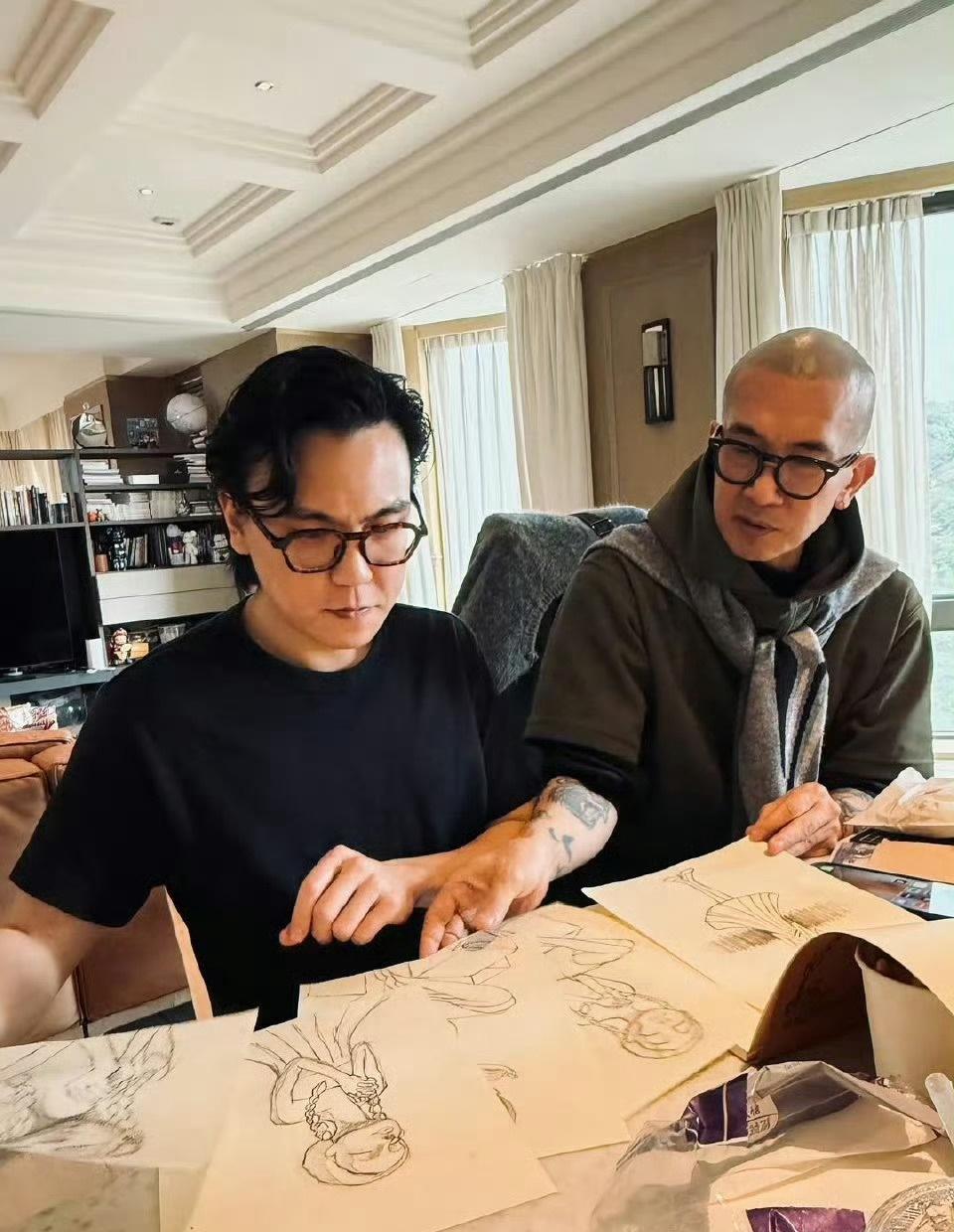 具俊晔手腕为大S刺了第四条线具俊晔与大S婚后约定每过一个结婚纪念日，便各在手腕刺