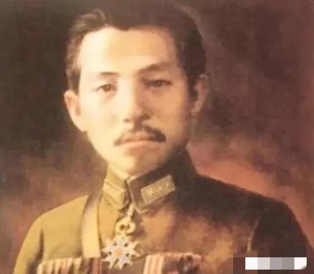 1928 年张作霖在皇姑屯被炸身亡，27 岁的张学良临危接掌东北，那时候东北内外