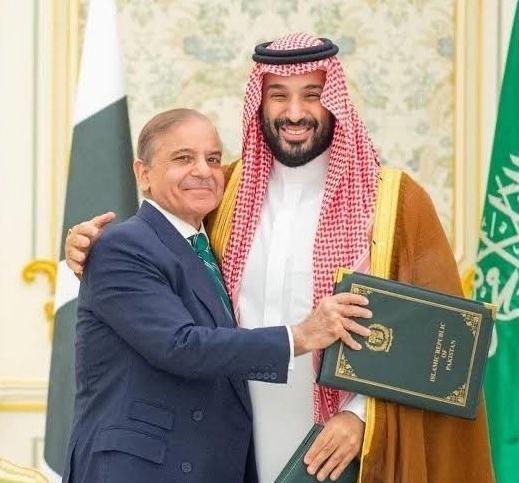 中东惊天大逆转！沙特突然 “反水“，美国以色列彻底傻眼。中东局势迎来最震撼的转折