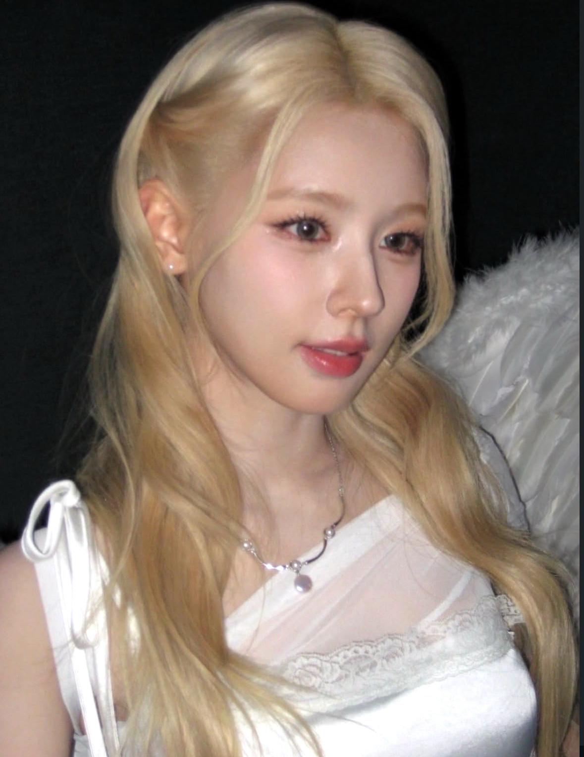 你也为Miyeon 欧尼着迷吧❤️🔥 赵美延 曺薇娟