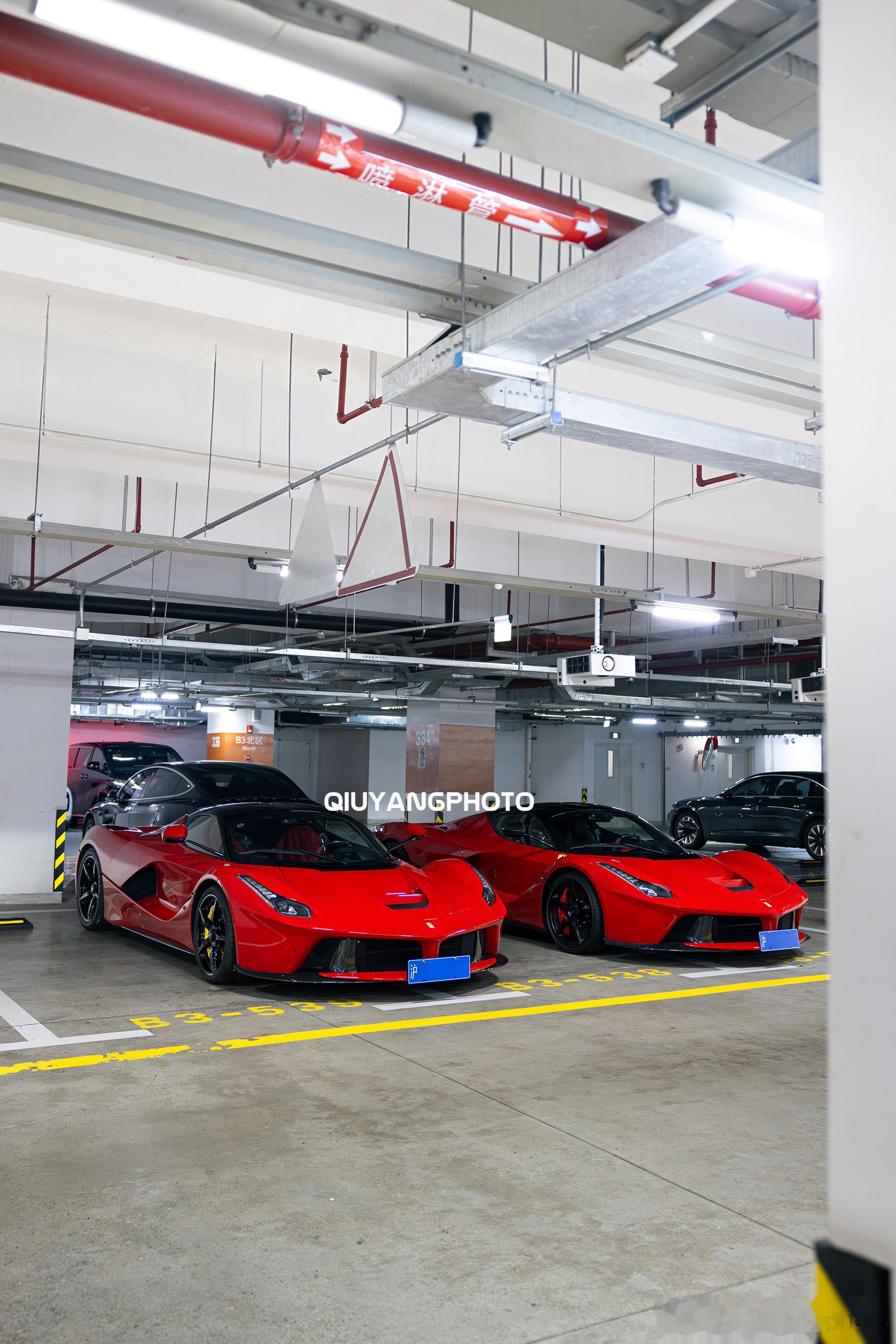 Ferrari Laferrari #cars01豪车拍# 是没想到这两台会来上