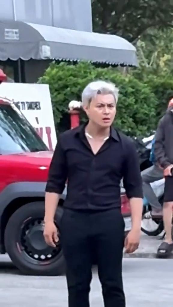 Hey，哈哈哈哈。
