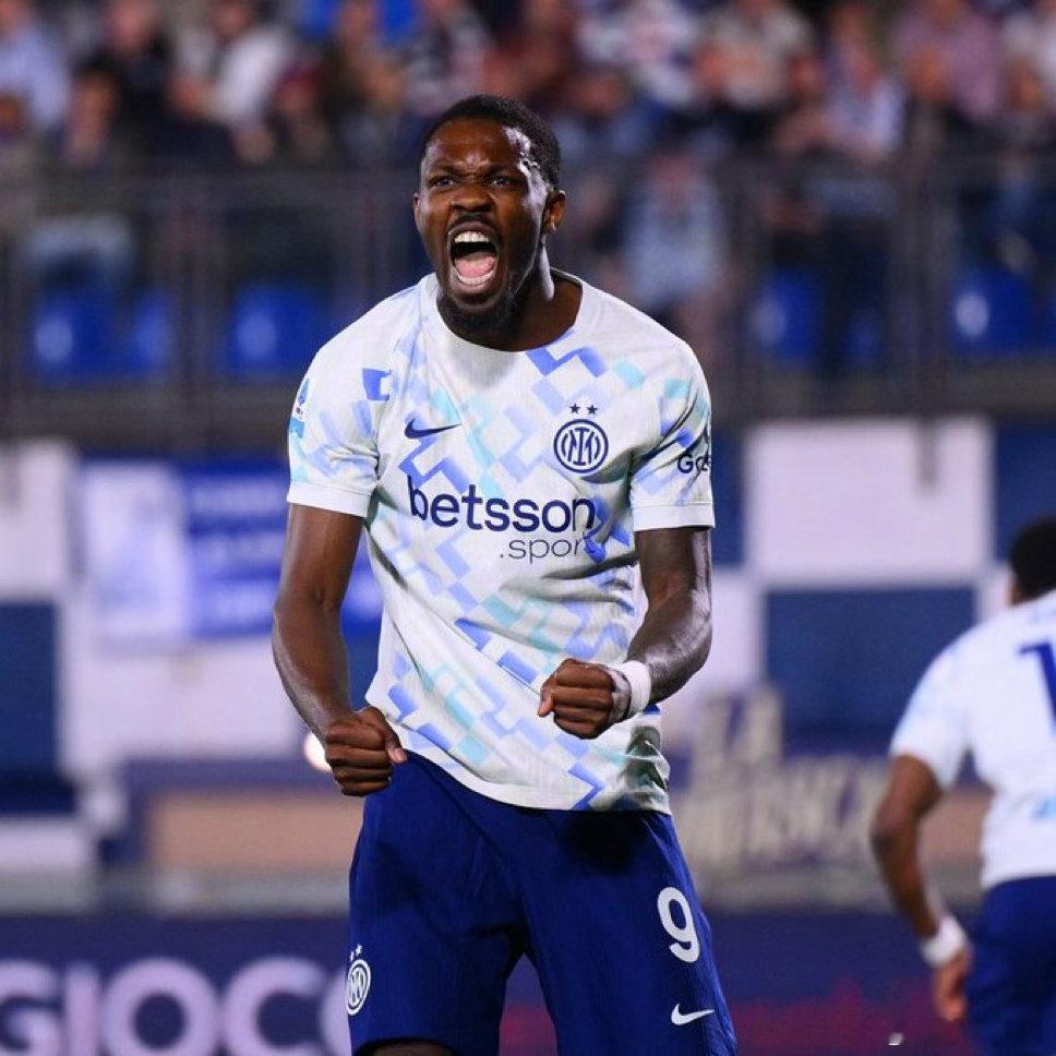 迪马济奥：如果有针对图拉姆的巨额报价到来 那么他可能会离开国米 但截至目前 我预