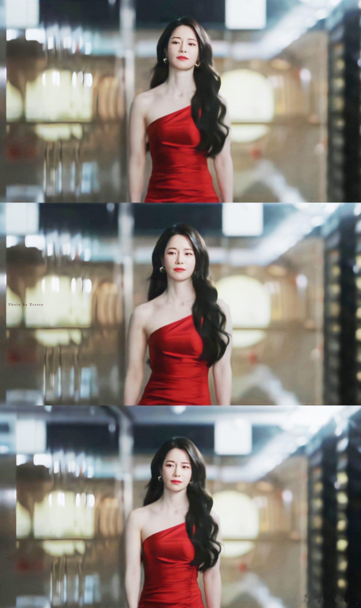 林智妍的Red～♥️ ​​​