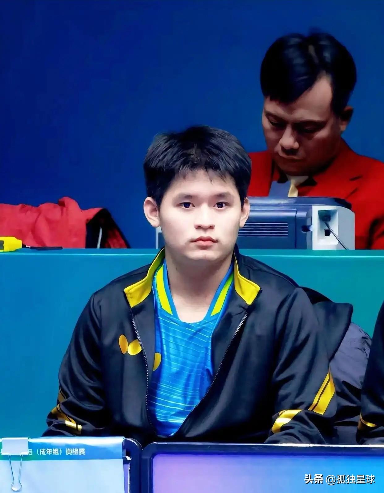 现在的林诗栋：不是输球这么简单了

我先把话说的直白点，林诗栋现在是“软柿子”，