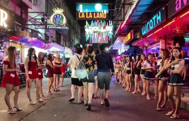 越南网友听到我们说“自古以来”，为啥会感到害怕？其实，这种恐惧，根植于其历史书写