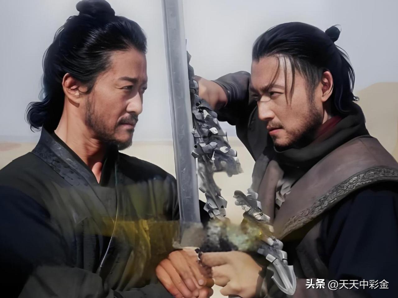 《镖人：风起大漠》是武侠迷的“情怀杀”，李连杰、吴京等四代武侠人同框，硬桥硬马的