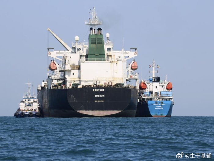 【加拿大对100艘隶属于俄“影子舰队”的船只实施制裁】网页链接3月26日，加拿大