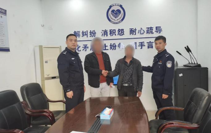 又是和稀泥！重庆高新区一名七旬老人因纠纷断了四根肋骨，伤情达到轻伤一级，对方赔偿