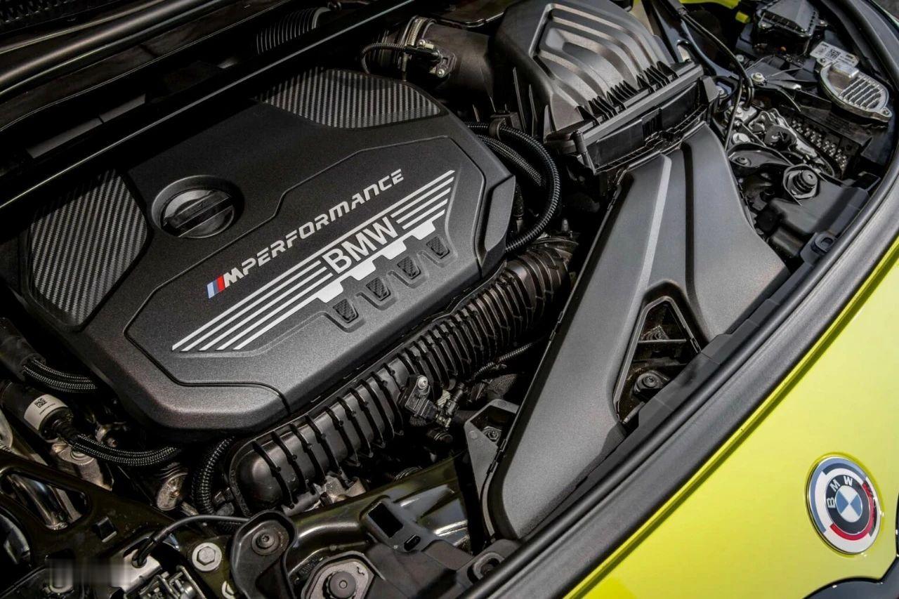 【历史性牵手！奔驰要用上宝马发动机了】据德国商业杂志《Manager Magaz