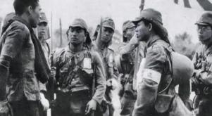 1938年，一个道士路过日军驻守的哨卡时，因为没有向日军鞠躬，结果被鬼子打个半死