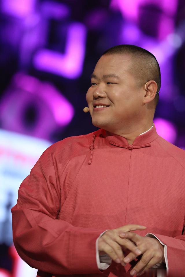 相声演员，郭德纲说，几个徒弟走了之后，我把岳云鹏找来了，问他，你觉得，以前谁最火