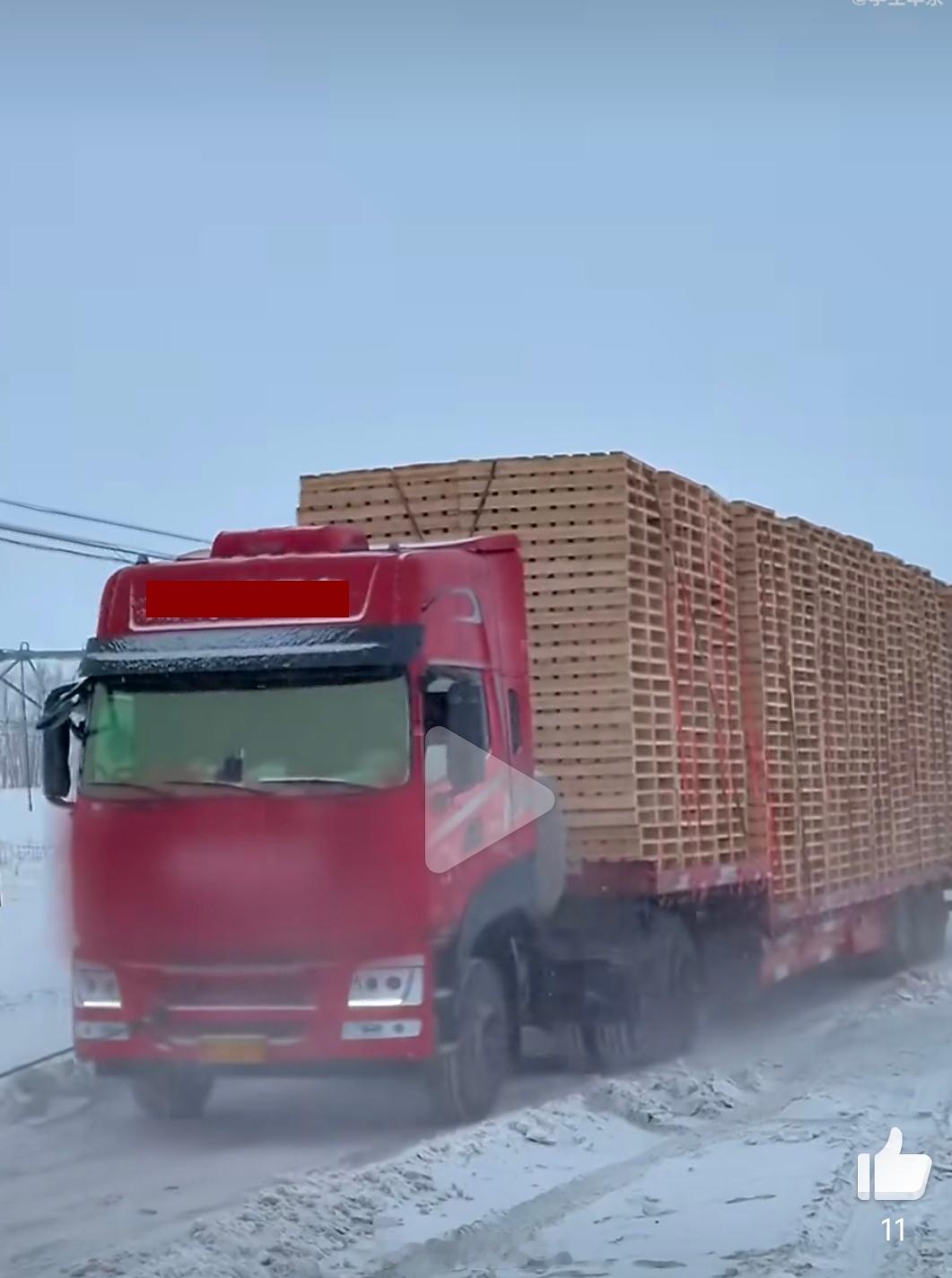 广告 现在都这么低智商了么？这大货装满一车啥？是觉得人民群众的智商都低到连铲板都